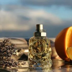 العطور الحمضية