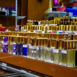 العطور الحمضية