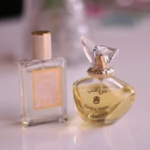 عطور الأزهار البيضاء