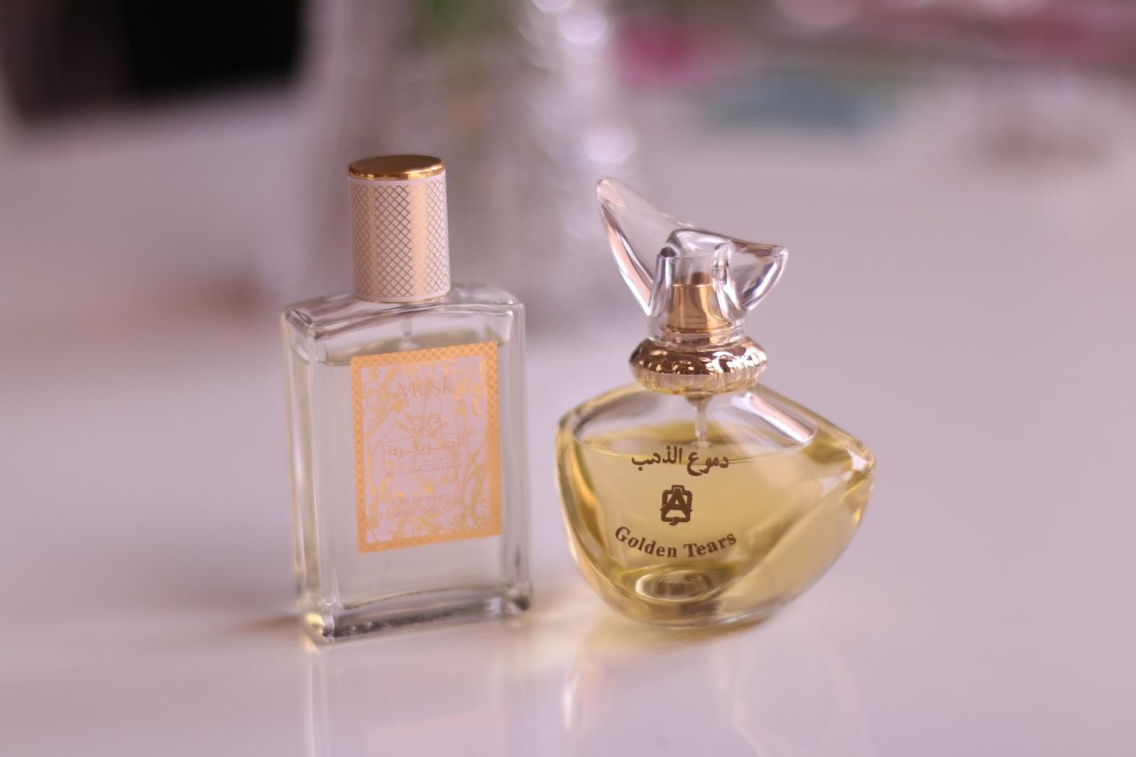 عطور الأزهار البيضاء