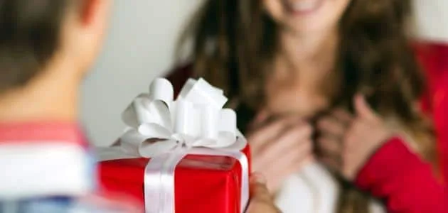 ما هى افضل انواع العطور المناسبه للهدايه اختيار العطور المثالية كهدايا: دليل شامل